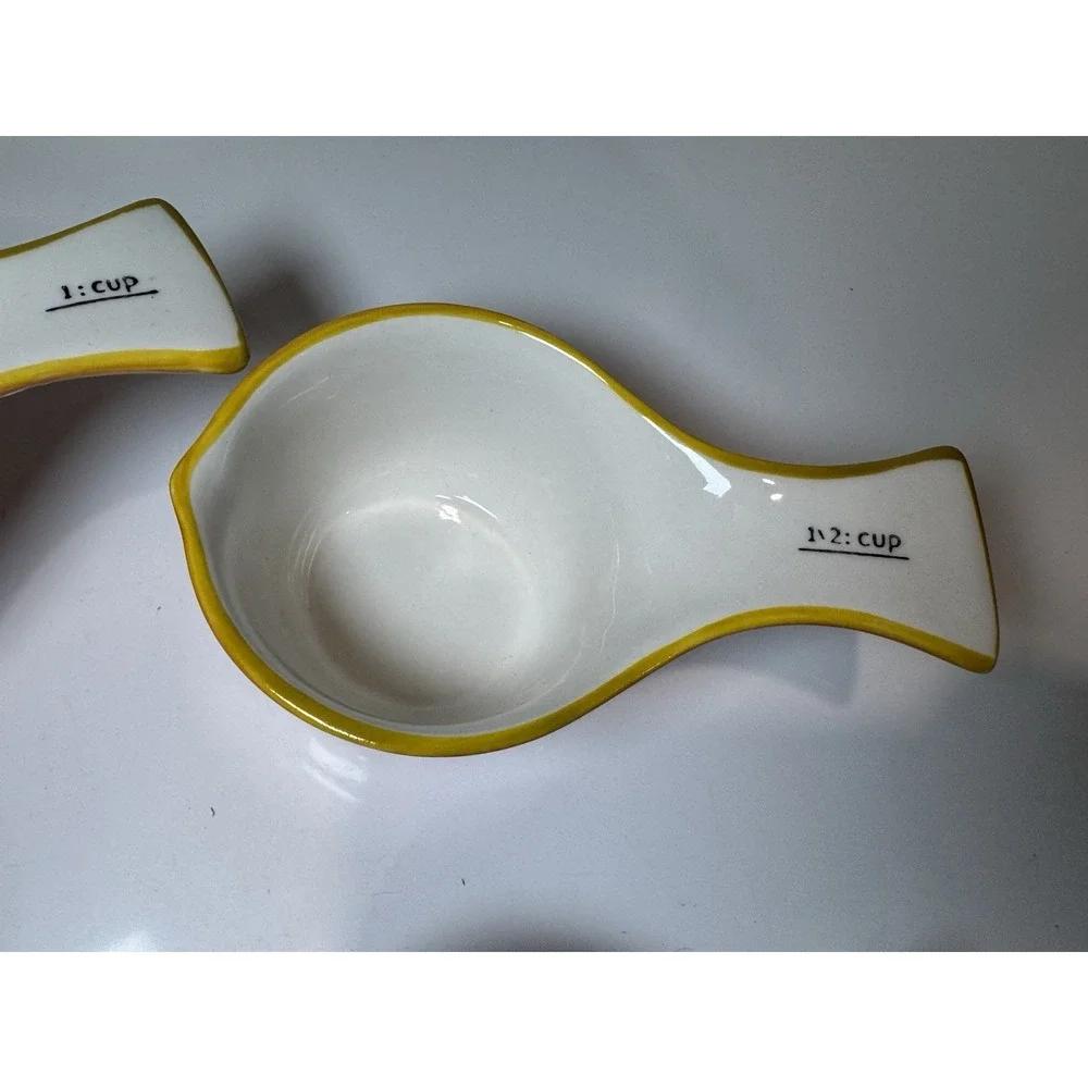 Sparrow & Wren Ceramic Nesting Floral Measuring Cups Set Of 4 Coral & White